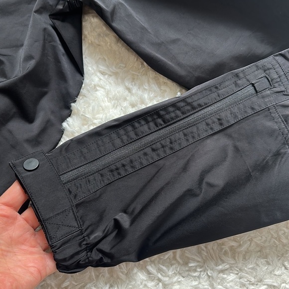 Athleta Radiant black jogger tapered leg shiny pants - Picture 6 of 8